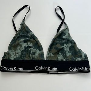 COPY - Calvin Klein bra
